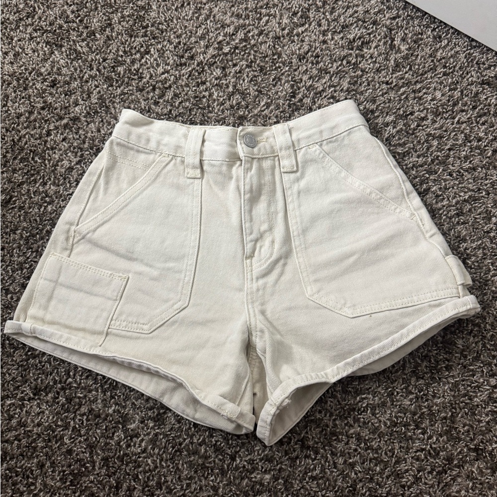 PacSun Cream Women's Cargo Shorts